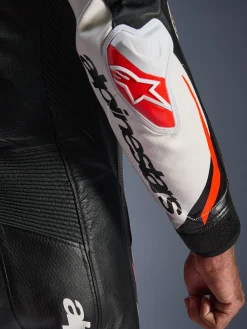 Combinaison En Cuir GP Tech V5 1 Pièce