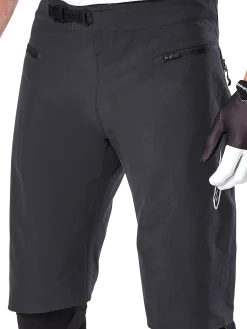 Shorts A-Aria
