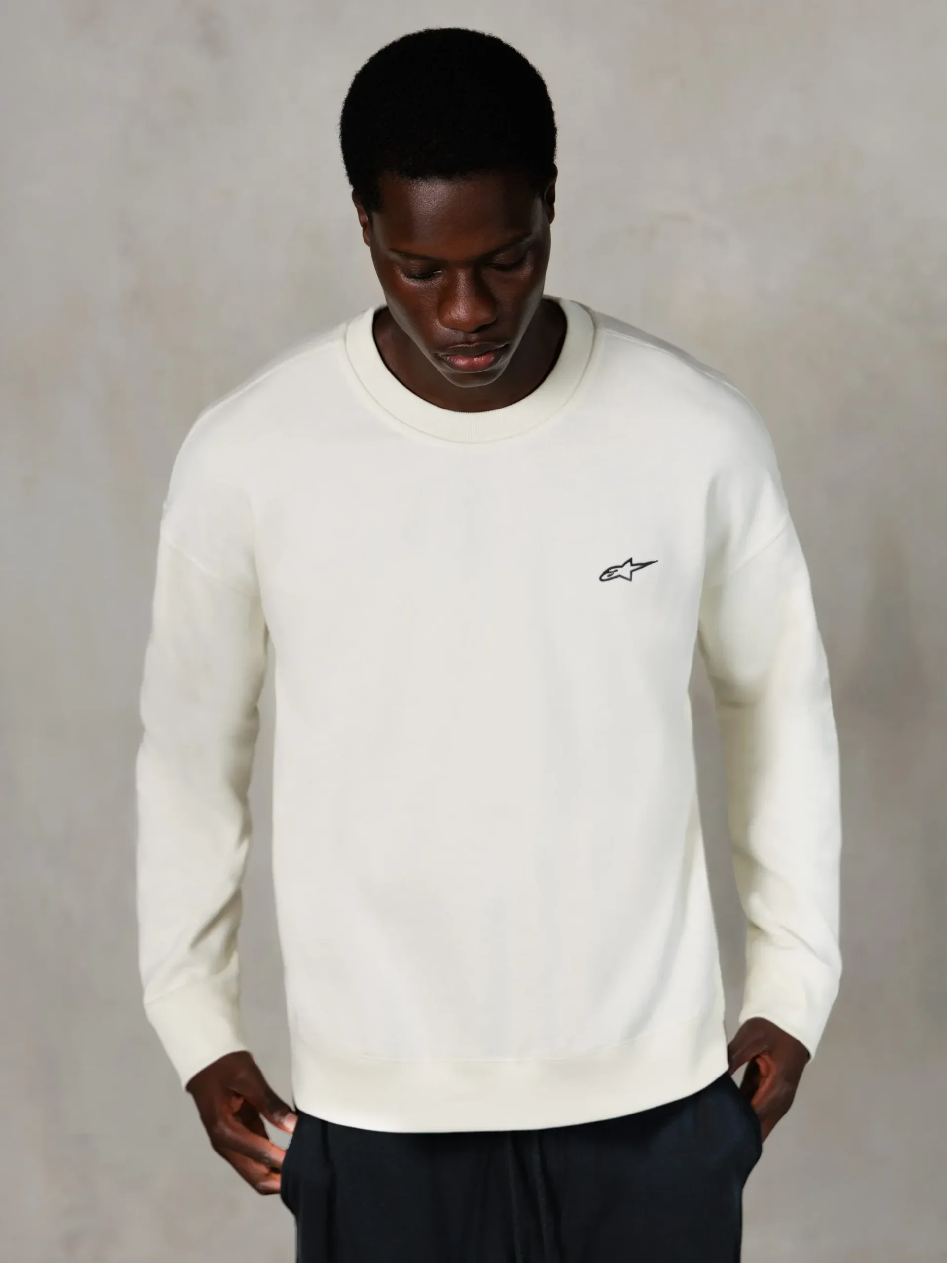 Sweat-Shirt Essentials Ageless