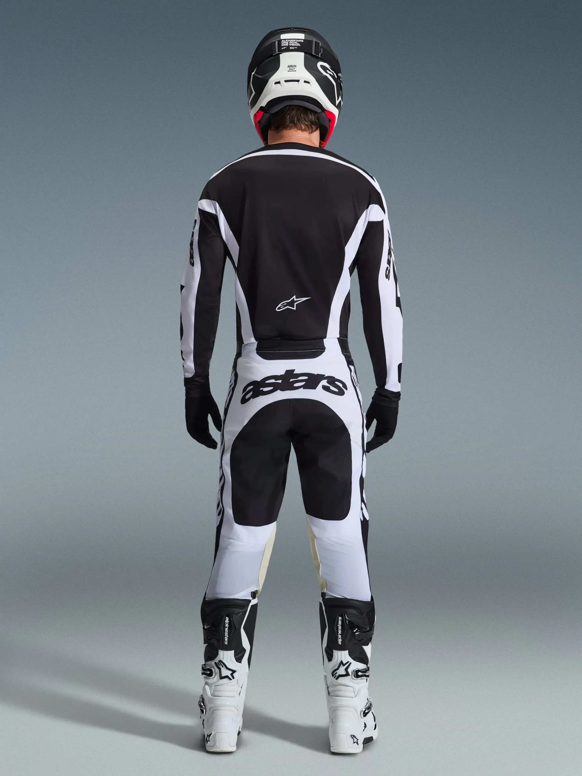 Tenue Complète Racer Riway 2026