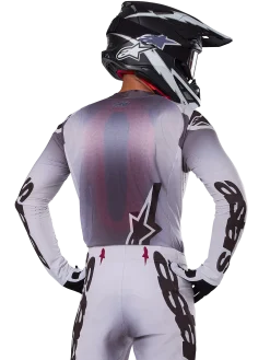 Tenue Complète Supertech Maker 2025