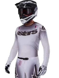 Tenue Complète Supertech Maker 2025