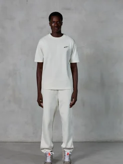 T-Shirt Essentials Ageless