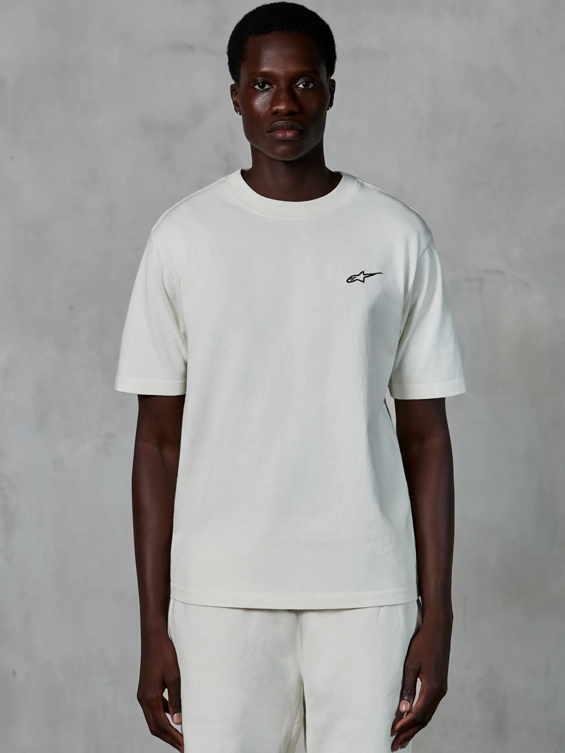 T-Shirt Essentials Ageless
