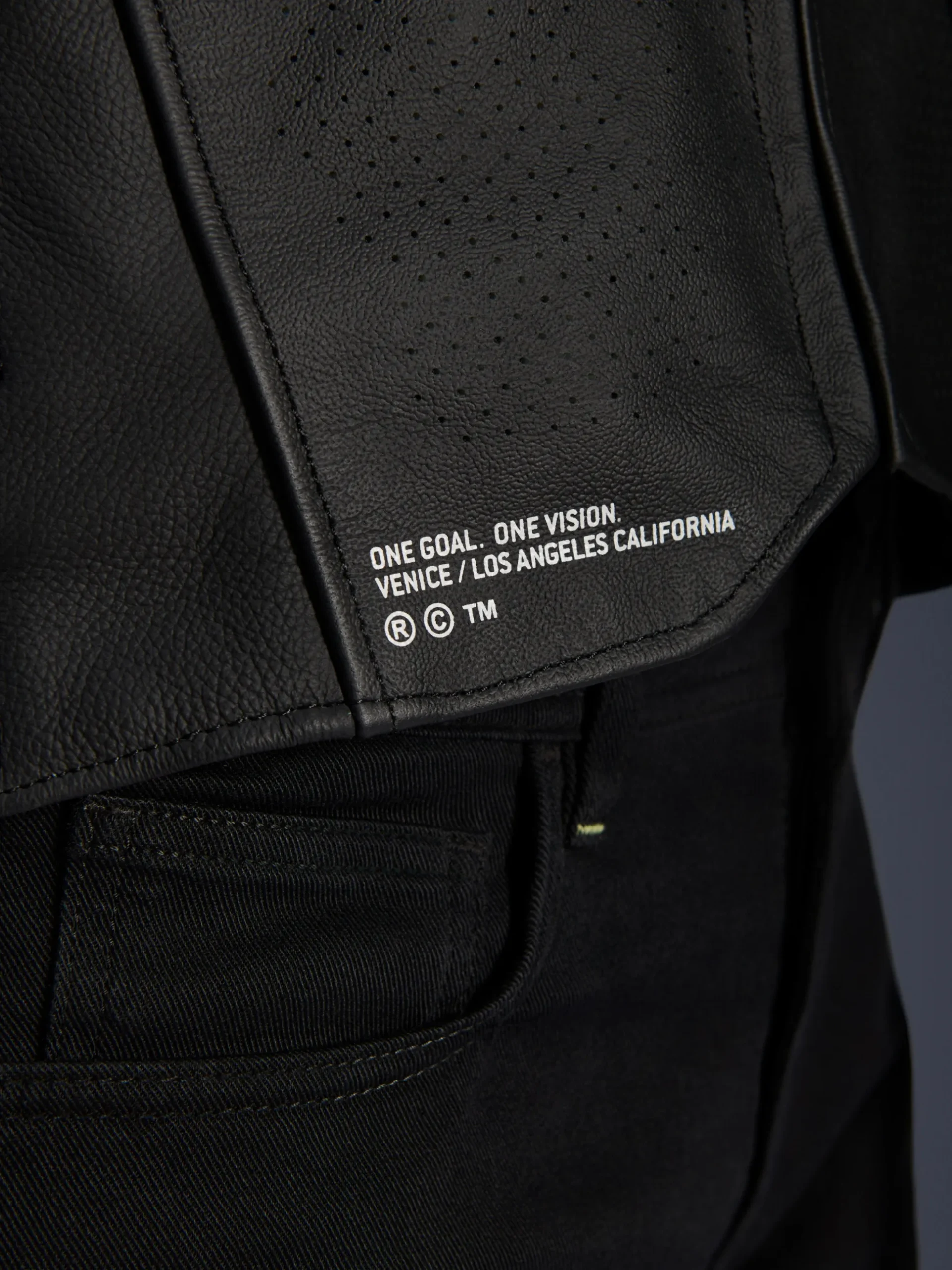 Veste En Cuir Atem V5